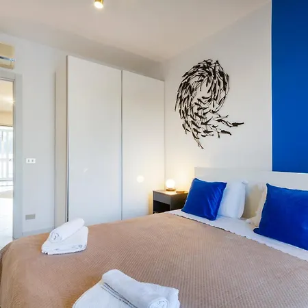 شقة Guesthost - Spacious Flat With Patio And Garden أوترانتو