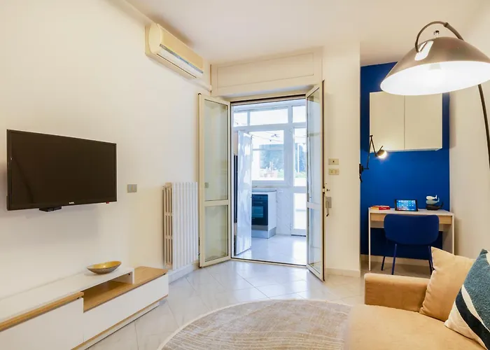 Guesthost - Spacious Flat X4 With Patio And Garden * Otranto
